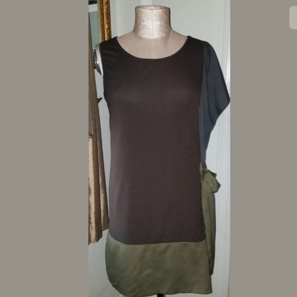 Love 21 long tunic size medium color block
